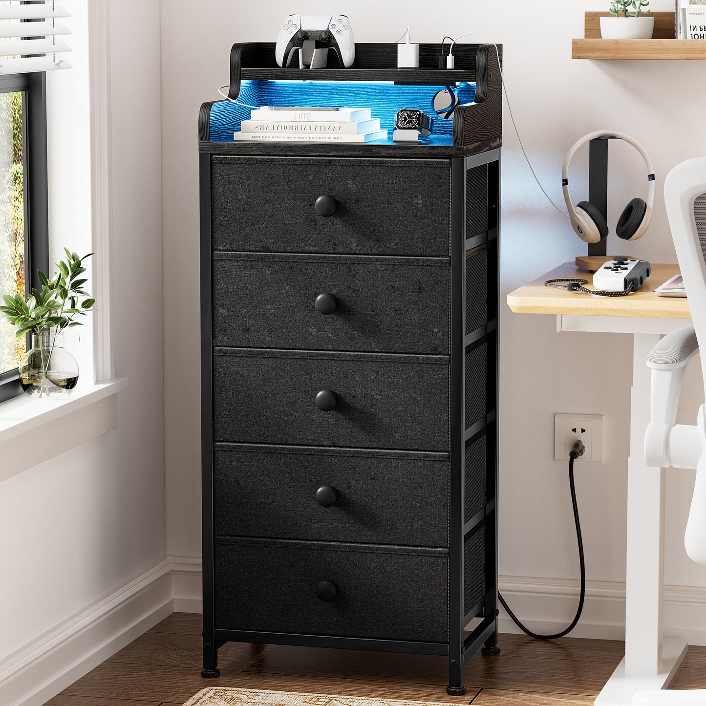 GUNAITO 5 Drawer Dresser Chest of Drawers LED Dressers for Bedroom with Power Outlets Wooden Top Steel Frame for Adults Black